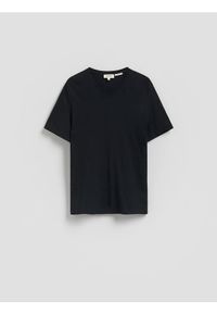 Reserved - T-shirt regular fit z lnem - czarny. Kolor: czarny. Materiał: len