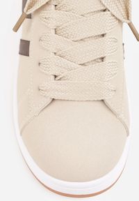 Born2be - Beżowo-Brązowe Sneakersy z Ozdobnymi Naszywkami z Boku Galdexis. Okazja: na co dzień, do pracy, na spacer. Zapięcie: pasek. Kolor: beżowy. Materiał: jeans. Wzór: aplikacja. Sport: turystyka piesza #2
