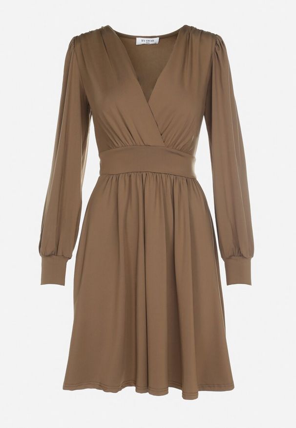 Born2be - Brązowa Sukienka Kopertowa Taliowana Maecenus. Okazja: na co dzień. Typ kołnierza: dekolt w serek. Kolor: brązowy. Materiał: wiskoza. Typ sukienki: kopertowe. Styl: casual, elegancki