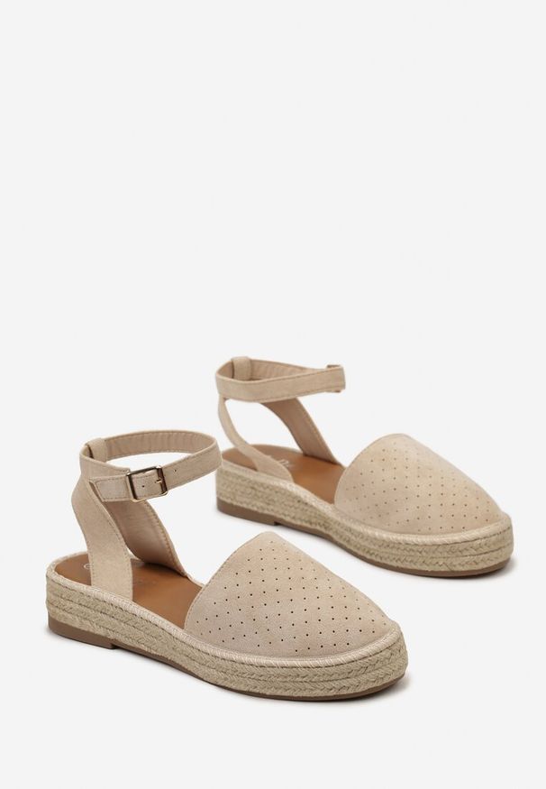 Born2be - Beżowe Espadryle na Płaskiej Plecionej Podeszwie z Paskiem Wokół Kostki Riolla. Zapięcie: pasek. Kolor: beżowy. Styl: boho
