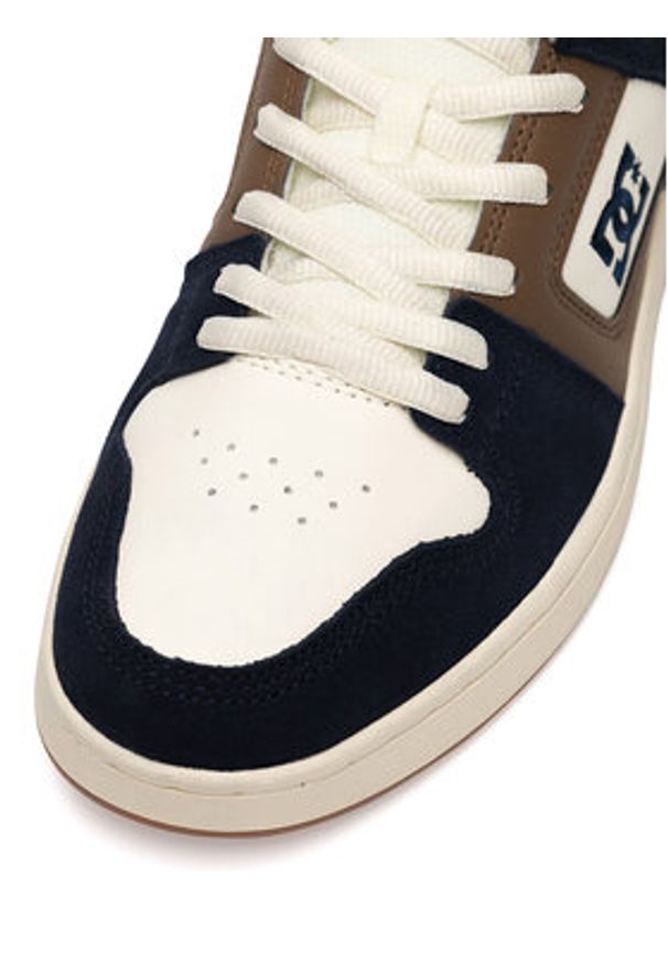 DC Shoes Sneakersy MANTECA 4 ADYS100765-TBN Granatowy. Kolor: niebieski. Materiał: zamsz, skóra