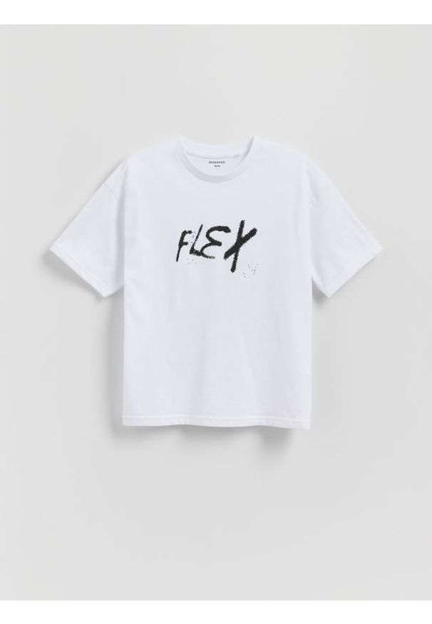 Reserved - Bawełniany t-shirt z napisem - złamana biel. Materiał: bawełna. Wzór: napisy