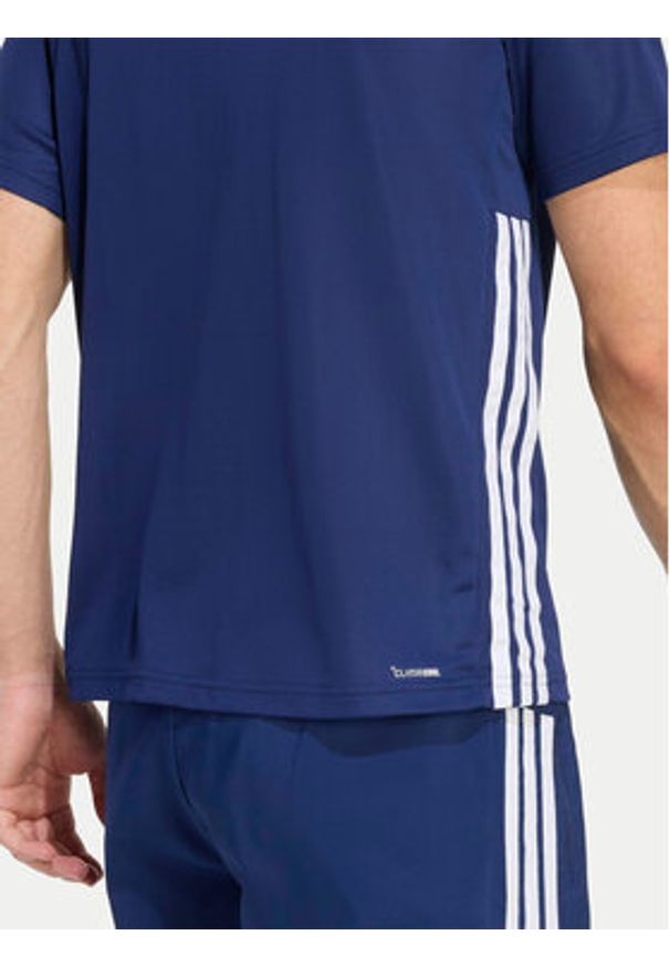 Adidas - adidas Koszulka techniczna Workout Essentials Base 3-Stripes KD0701 Granatowy Regular Fit. Kolor: niebieski. Materiał: syntetyk
