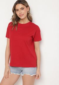 Born2be - Bordowy Klasyczny T-shirt Oversize z Bawełny Zivassa. Okazja: na co dzień. Kolor: czerwony. Materiał: bawełna. Styl: klasyczny