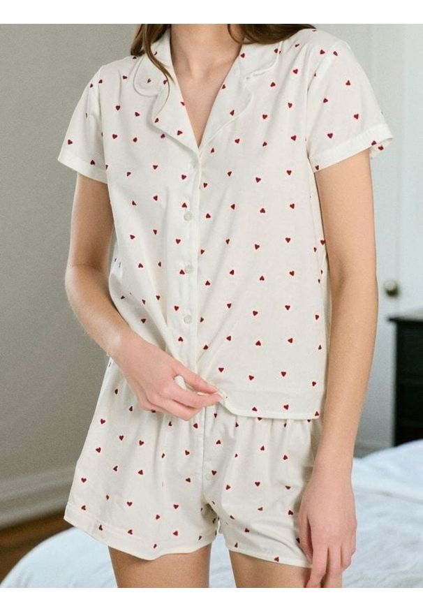 Sinsay - Piżama dwuczęściowa w serduszka - kremowy. Kolor: kremowy