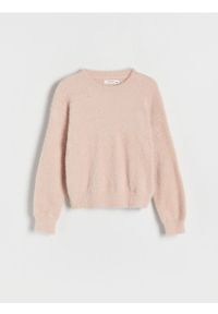 Reserved - Sweter z dzianiny z długim włosem - brudny róż. Kolor: różowy. Materiał: dzianina. Długość: długie