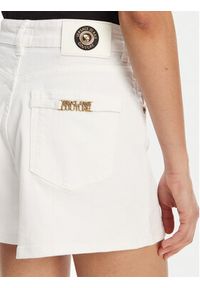 Versace Jeans Couture Szorty jeansowe 78HAD514 Biały Straight Fit. Kolor: biały. Materiał: bawełna #3
