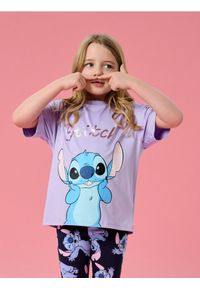 Sinsay - Koszulka sportowa z nadrukiem Lilo & Stitch - fioletowy. Kolor: fioletowy. Wzór: nadruk. Styl: sportowy #1