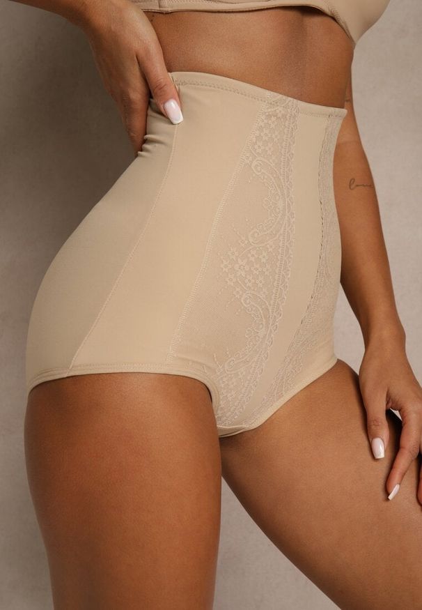 Renee - Beżowe Majtki Typu Modelujące Azanttia. Kolor: beżowy