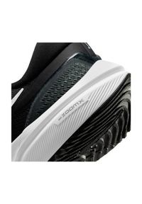 Buty do biegania Nike Air Zoom Vomero 16 M DA7245-001 czarne. Okazja: na co dzień. Zapięcie: pasek. Kolor: czarny. Materiał: guma. Szerokość cholewki: normalna. Sezon: zima. Model: Nike Zoom. Sport: fitness #5