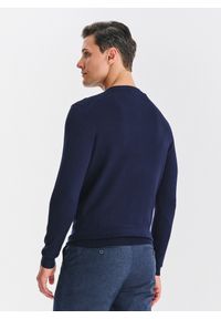 Pako Lorente - PAKO LORENTE - ranatowy sweter męski v-neck. Okazja: na co dzień. Kolor: niebieski, czerwony. Materiał: nylon, wiskoza. Sezon: jesień. Styl: casual #2