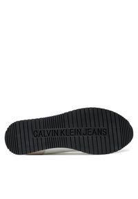 Calvin Klein Jeans Sneakersy Retro Runner YM0YM01119 Écru. Materiał: skóra, zamsz