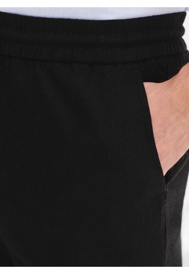 Pako Lorente - PAKO LORENTE - Czarne spodenki męskie z lnem. Okazja: na co dzień. Kolor: czarny. Materiał: len. Sezon: lato. Styl: casual