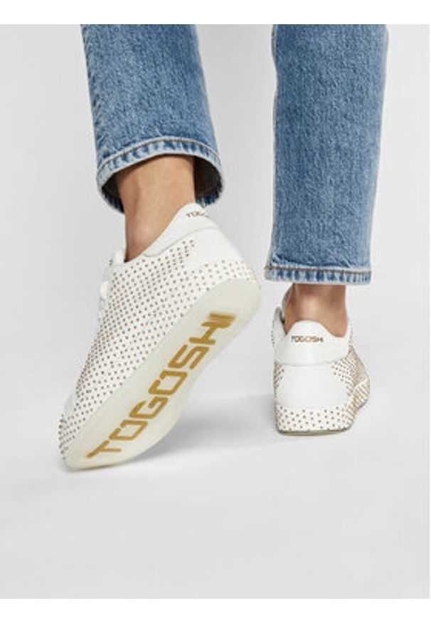 Togoshi Sneakersy TG-23-05-000281 Biały. Kolor: biały. Materiał: skóra