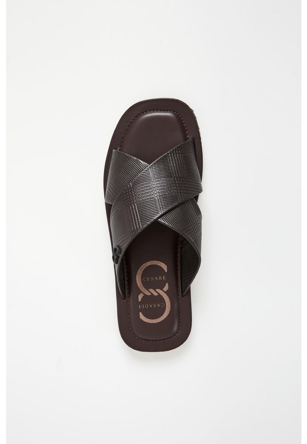 CESARE CASADEI - Klapki męskie skórzane CESARE CESADEI. Materiał: skóra