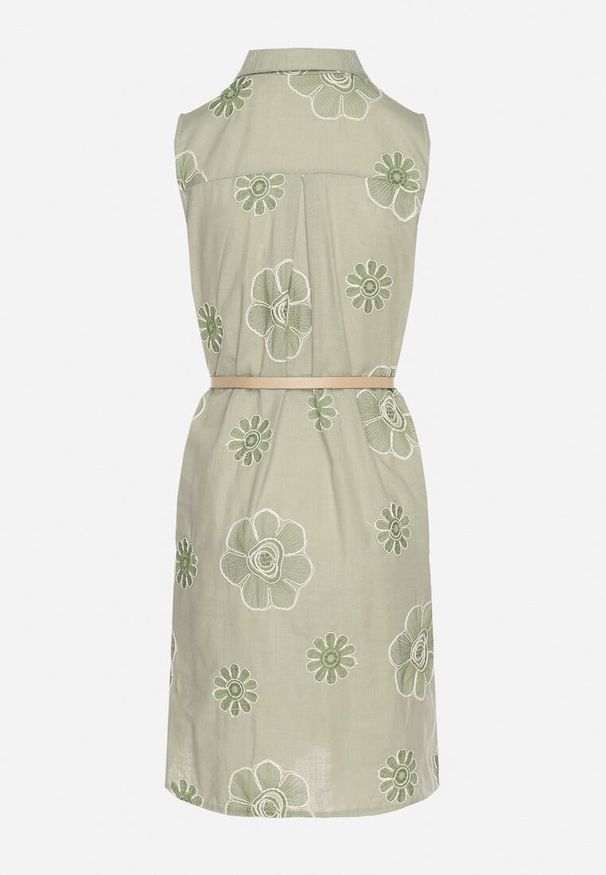 Born2be - Jasnozielona Bawełniana Sukienka Koszulowa w Haftowane Kwiaty z Paskiem z Klamrą Turivana. Okazja: na co dzień. Kolor: zielony. Materiał: bawełna. Wzór: kwiaty, haft. Typ sukienki: koszulowe. Styl: klasyczny, casual, elegancki