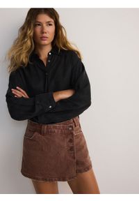 Reserved - Jeansowe spódnico-szorty - brązowy. Kolor: brązowy. Materiał: jeans #1