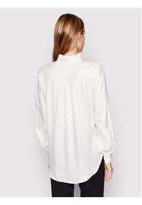 Karen by Simonsen Koszula Misty 10103988 Biały Regular Fit. Kolor: biały. Materiał: wiskoza #5
