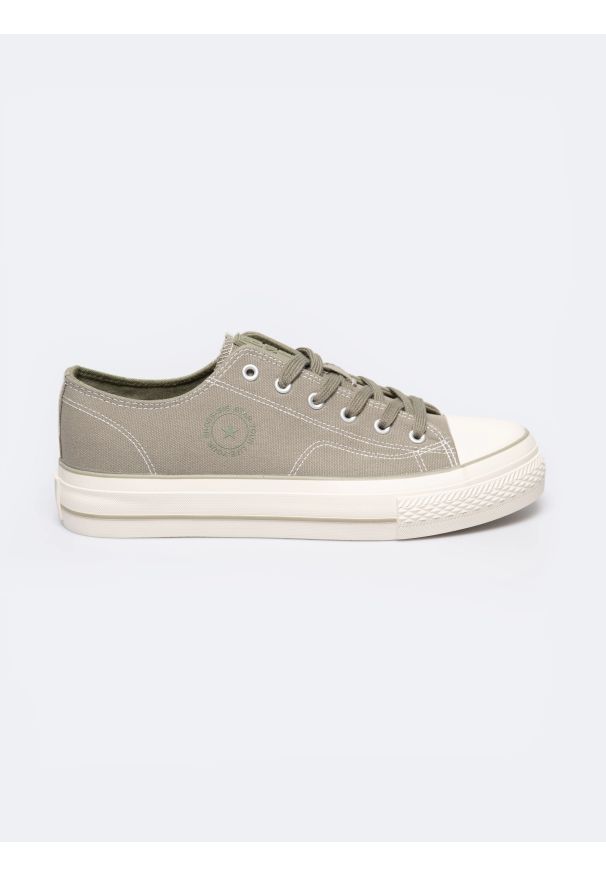 Big-Star - Trampki męskie niskie khaki RR174325 301. Kolor: zielony. Materiał: jeans, materiał. Sezon: wiosna. Styl: elegancki