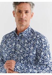 Pako Lorente - PAKO LORENTE – Granatowa koszula w białe kwiaty. Okazja: na co dzień. Kolor: biały, niebieski, wielokolorowy. Materiał: jeans, bawełna. Wzór: kwiaty. Styl: casual #7