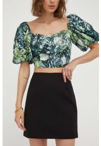 GESTUZ - Gestuz spódnica Paula kolor czarny mini ołówkowa. Kolor: czarny. Materiał: tkanina, poliester #1