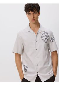 Reserved - Koszula regular fit z lyocellem - jasnoszary. Kolor: szary. Materiał: bawełna #1