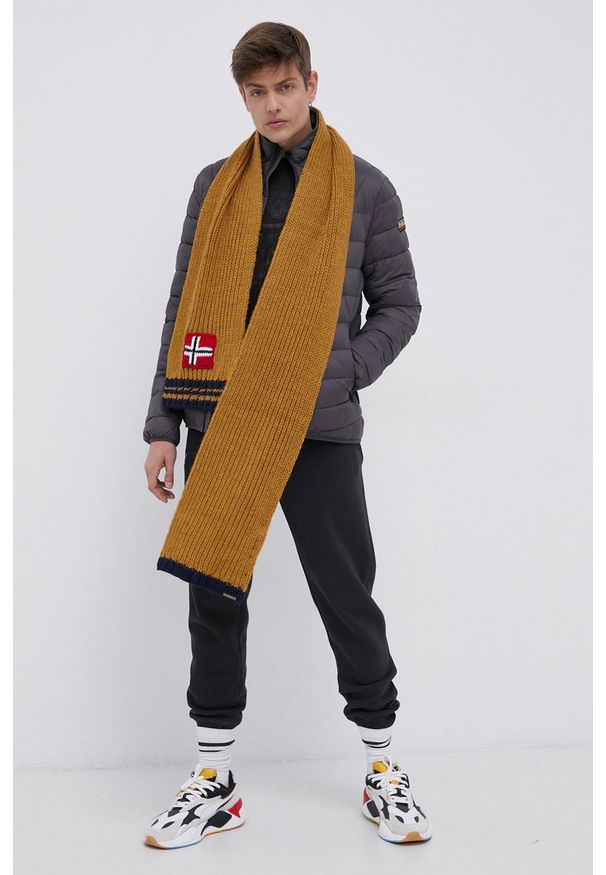 Superdry Spodnie męskie kolor czarny gładkie. Kolor: czarny. Materiał: dzianina. Wzór: gładki