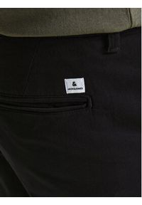 Jack & Jones - Jack&Jones Szorty materiałowe Dave 12182549 Czarny Regular Fit. Kolor: czarny. Materiał: bawełna #4