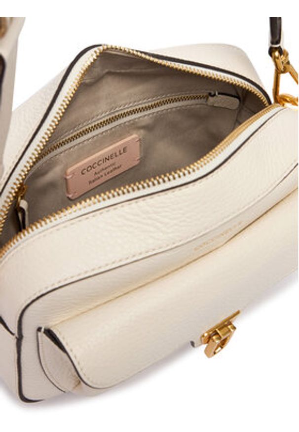 Coccinelle Torebka NOF Coccinelle Beat Soft Ribb E1 NOF 15 02 01 Écru. Kolor: kremowy. Materiał: skórzane