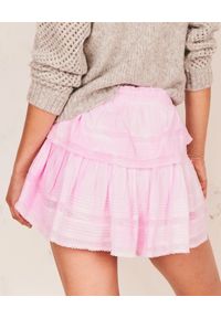 LOVE SHACK FANCY - Różowa spódnica mini. Kolor: różowy, wielokolorowy, fioletowy. Materiał: bawełna, koronka. Wzór: aplikacja, koronka. Sezon: lato #2
