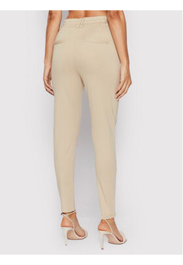 only - ONLY Spodnie materiałowe Poptrash 15115847 Beżowy Slim Fit. Kolor: beżowy. Materiał: wiskoza, syntetyk