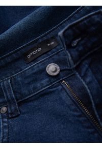 Ombre Clothing - Krótkie spodenki męskie jeansowe z dziurami – ciemnoniebieskie V3. Okazja: na co dzień. Kolor: niebieski. Materiał: jeans. Długość: krótkie. Wzór: aplikacja. Styl: klasyczny, casual #9