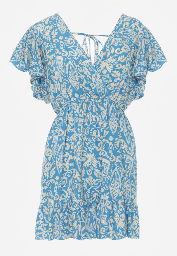 Renee - Niebieska Sukienka z Bawełny o Rozkloszowanym Kroju Ozdobiona Falbanami i Gumką w Talii Neliaura. Okazja: na co dzień, na imprezę. Typ kołnierza: dekolt w kształcie V. Kolor: niebieski. Materiał: bawełna. Wzór: aplikacja. Sezon: lato. Typ sukienki: proste, rozkloszowane. Styl: elegancki, casual