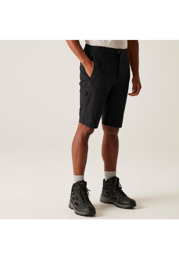 Regatta - Spodenki męskie Highton długie. Kolor: czarny. Materiał: materiał. Długość: długie. Sport: turystyka piesza