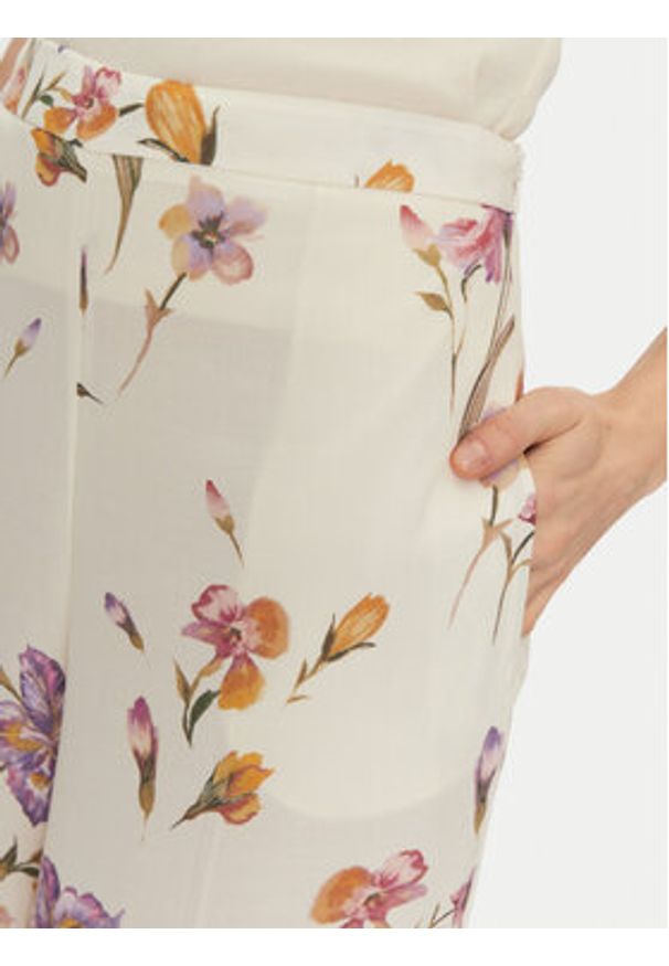 TwinSet - TWINSET Spodnie palazzo 251TP2775 Écru Wide Leg. Kolor: kremowy. Materiał: wiskoza
