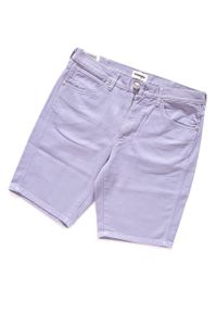 Wrangler - SPODENKI WRANGLER 5 POCKET SHORT HEIRLOOM LILAC W14CLV33C. Materiał: jeans. Wzór: aplikacja