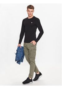 Guess Longsleeve M2YI28 J1314 Czarny Slim Fit. Kolor: czarny. Materiał: bawełna. Długość rękawa: długi rękaw