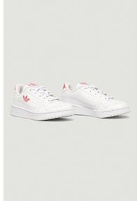 adidas Originals - Buty dziecięce NY 90 C. Nosek buta: okrągły. Zapięcie: sznurówki. Kolor: biały. Materiał: guma. Wzór: nadruk