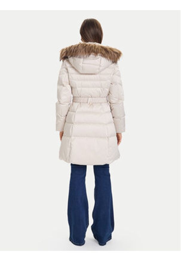 Guess Płaszcz zimowy W5BL30 W2802 Écru Regular Fit. Materiał: syntetyk. Sezon: zima