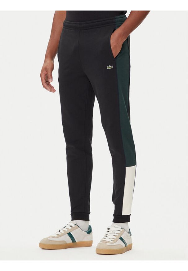 Lacoste Spodnie dresowe XH5923 Czarny Regular Fit. Kolor: czarny. Materiał: bawełna