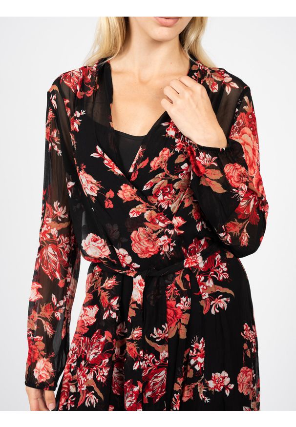 Pinko Sukienka | 1N13FE A011 | Kobieta | Czerwony, Czarny. Okazja: na co dzień. Typ kołnierza: dekolt kopertowy. Kolor: czerwony, czarny, wielokolorowy. Materiał: poliester. Długość rękawa: długi rękaw. Typ sukienki: proste, kopertowe. Styl: casual. Długość: midi