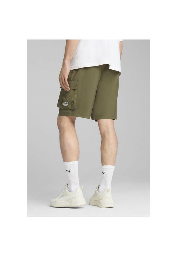 Puma - Męskie szorty bojówki Essentials 9" z logo No.1 PUMA Loden Green. Kolor: zielony
