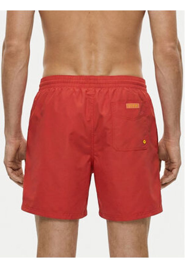 Guess Szorty kąpielowe F6GT24 WG282 Czerwony Regular Fit. Kolor: czerwony. Materiał: syntetyk