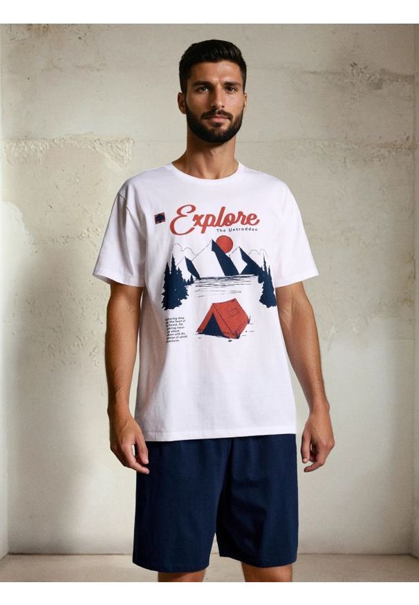 Sinsay - Bawełniana piżama z nadrukiem i kieszeniami - wielobarwny. Materiał: bawełna. Wzór: nadruk