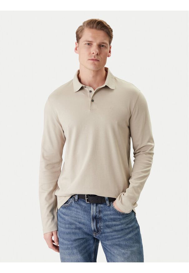 Calvin Klein Polo LV040EM909 Beżowy Regular Fit. Typ kołnierza: polo. Kolor: beżowy. Materiał: bawełna