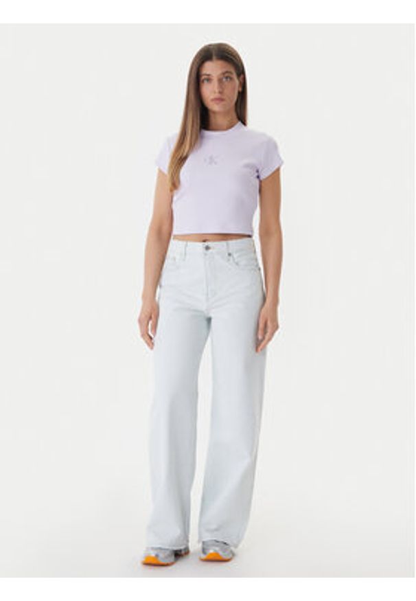 Calvin Klein Jeans T-Shirt LV047AB802 Różowy Regular Fit. Kolor: różowy. Materiał: bawełna