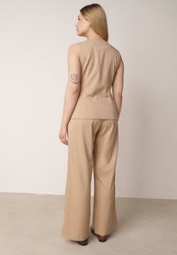 Born2be - Beżowy Komplet Garniturowy z Bawełną Kamizelka i Szerokie Spodnie Sererissa. Kolor: beżowy. Materiał: bawełna #3