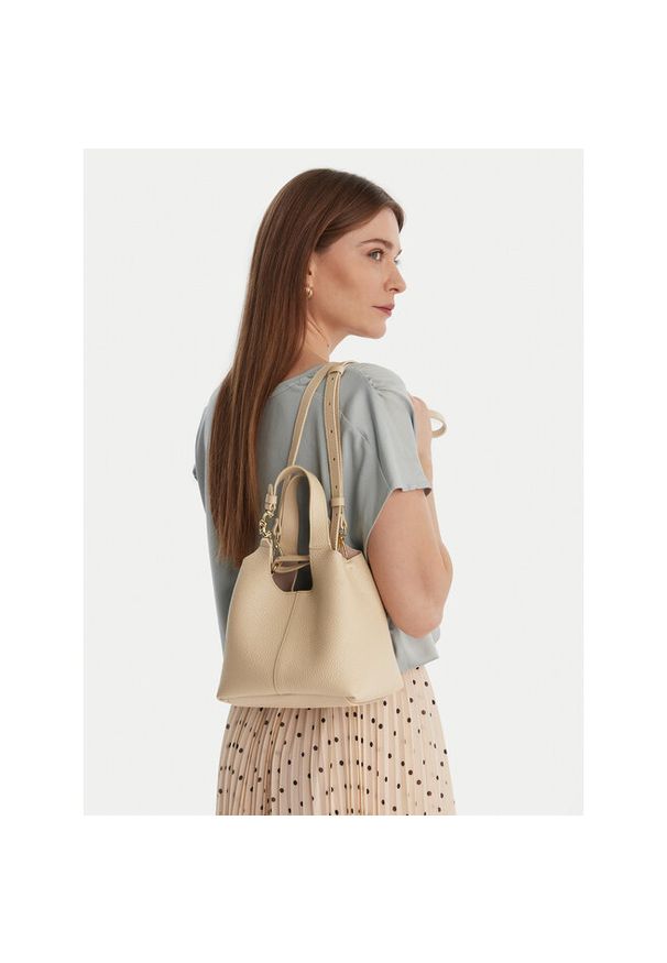 Torebka Coccinelle. Kolor: beżowy