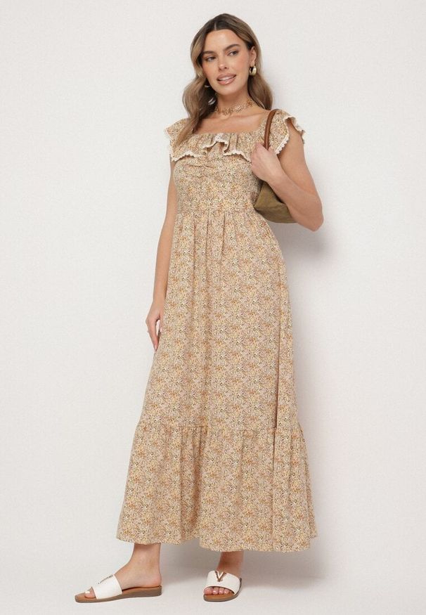 Born2be - Żółta Sukienka Ozdobiona Falbankami Folirae. Okazja: na spacer, na co dzień. Typ kołnierza: kołnierz z falbankami. Kolor: żółty. Wzór: aplikacja. Sezon: lato. Typ sukienki: sportowe. Styl: casual, sportowy