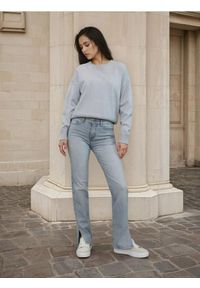 Sinsay - Jeansy straight mid waist - szary. Kolor: szary #1